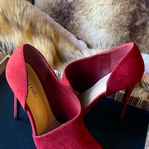 Red fashion heel (JustFab)